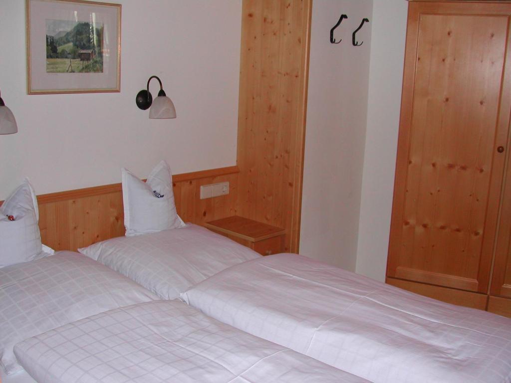 Haus Hubertus Daire Reit im Winkl Oda fotoğraf
